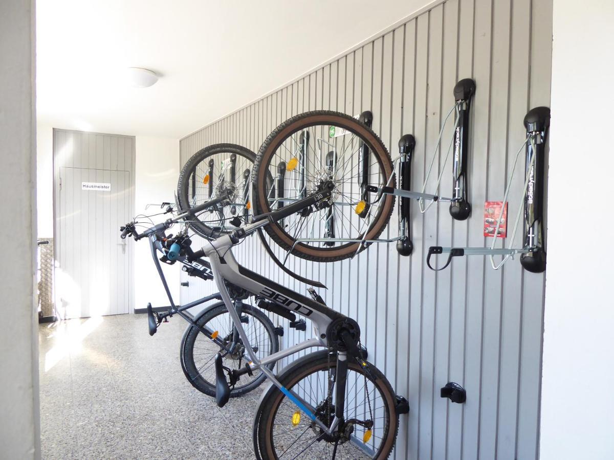 Apartment Citystar Winterberg Ferienwohnung 5 Pers Pool Sauna Ps4 Terrasse Near Bikepark Bagian luar foto