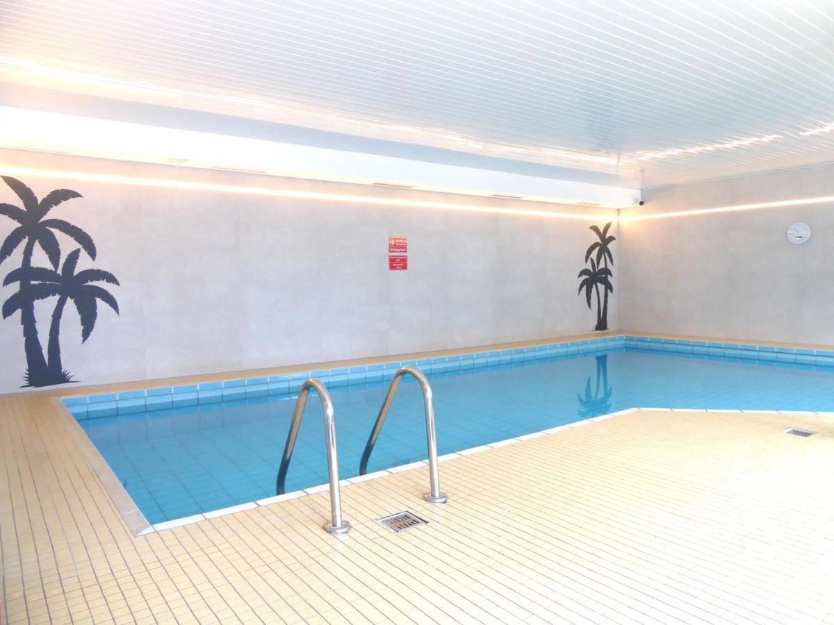 Apartment Citystar Winterberg Ferienwohnung 5 Pers Pool Sauna Ps4 Terrasse Near Bikepark Bagian luar foto