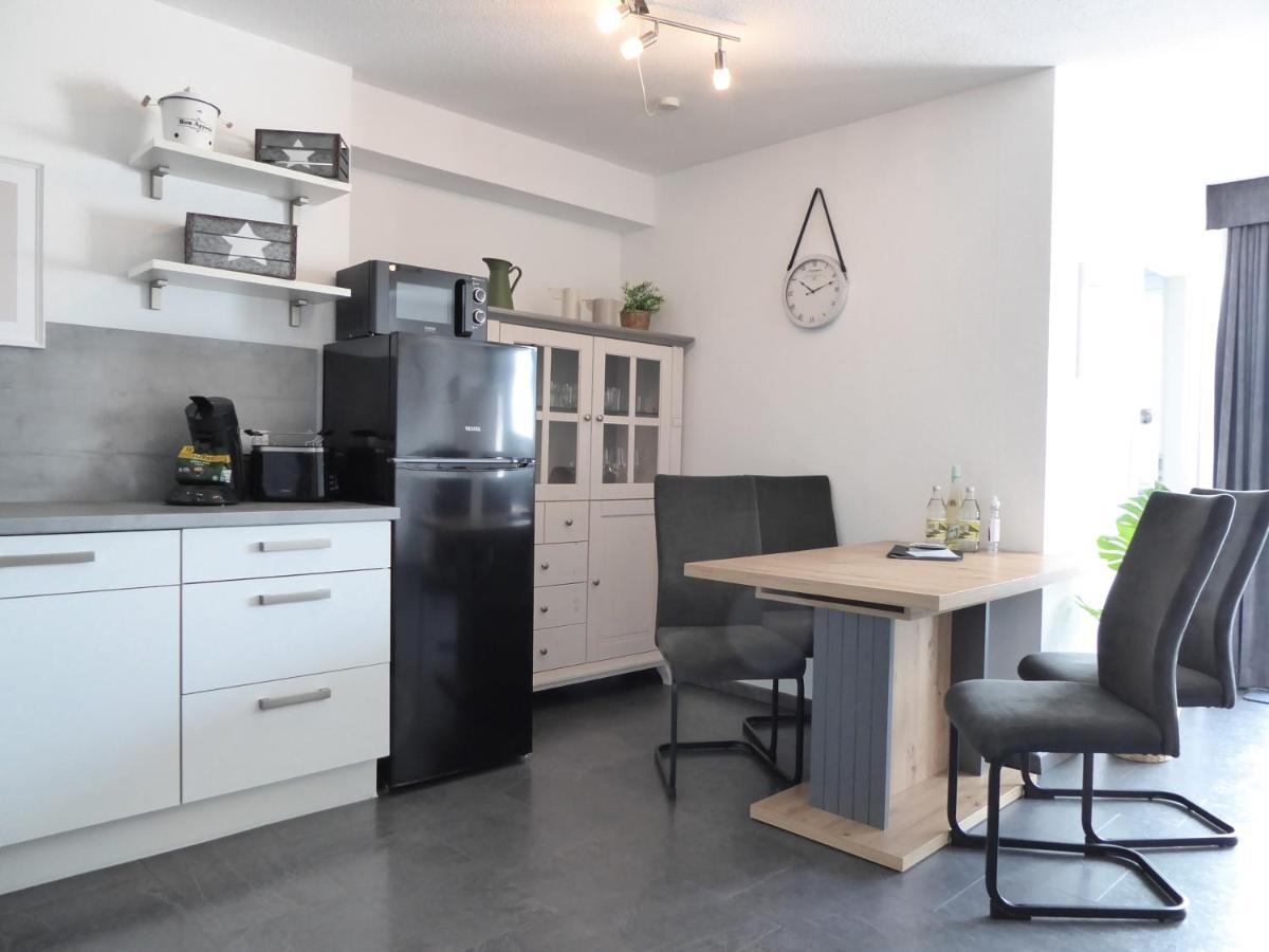 Apartment Citystar Winterberg Ferienwohnung 5 Pers Pool Sauna Ps4 Terrasse Near Bikepark Bagian luar foto